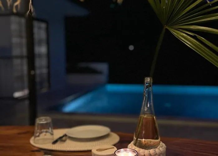 Tropical Habitat Bali Villa